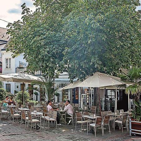 Top Appartement Fuer Business-Wohnen-Urlaub Wiener Neustadt Luaran gambar